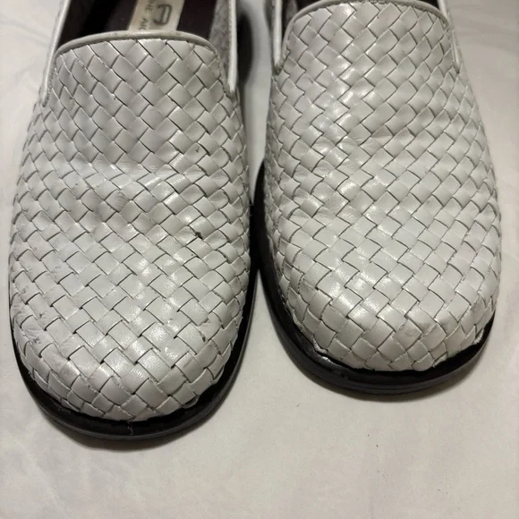 Etienne Aigner White Woven Leather Flats - Picture 3 of 6